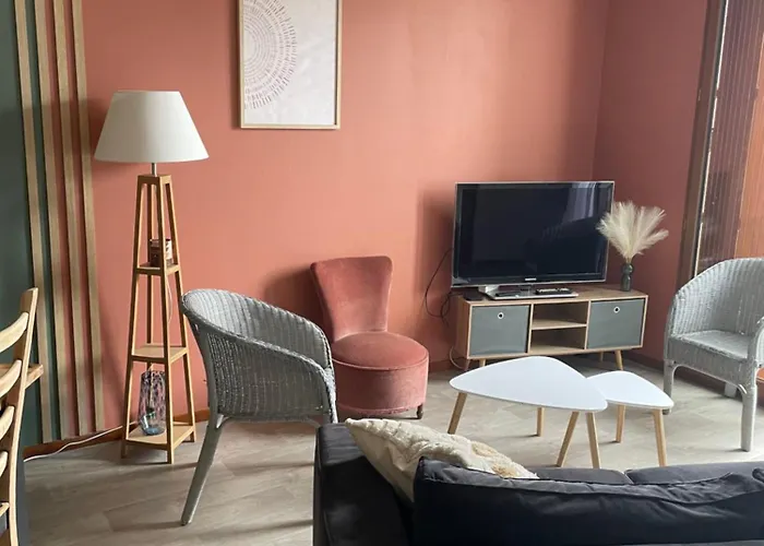 Charmant Appartement Avec Grande Capacite D\'Accueil